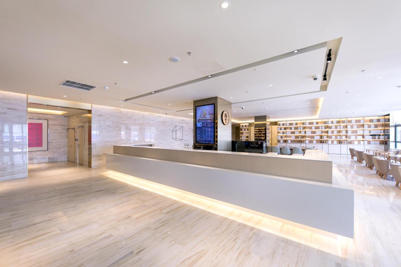 Ji Hotel Shanghai