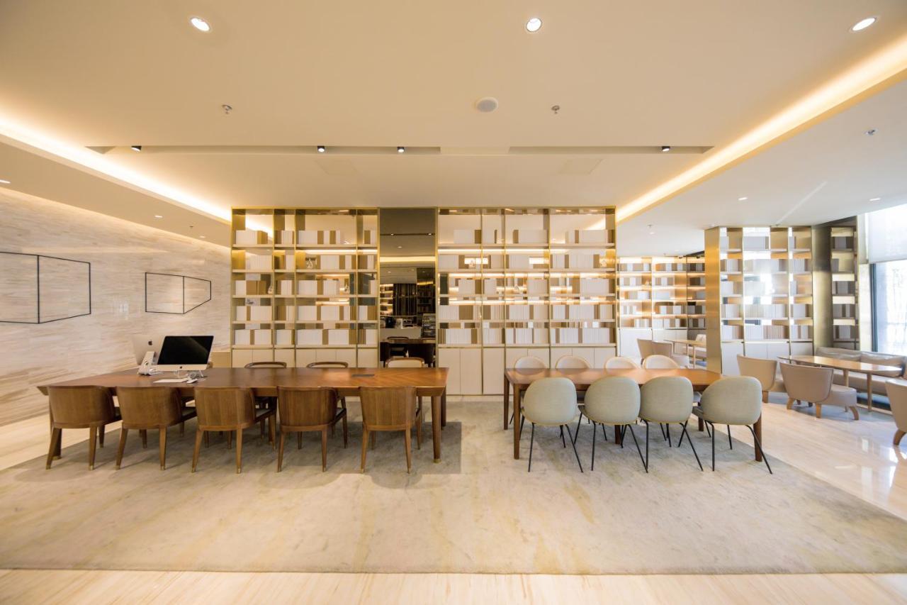 Ji Hotel Shanghai